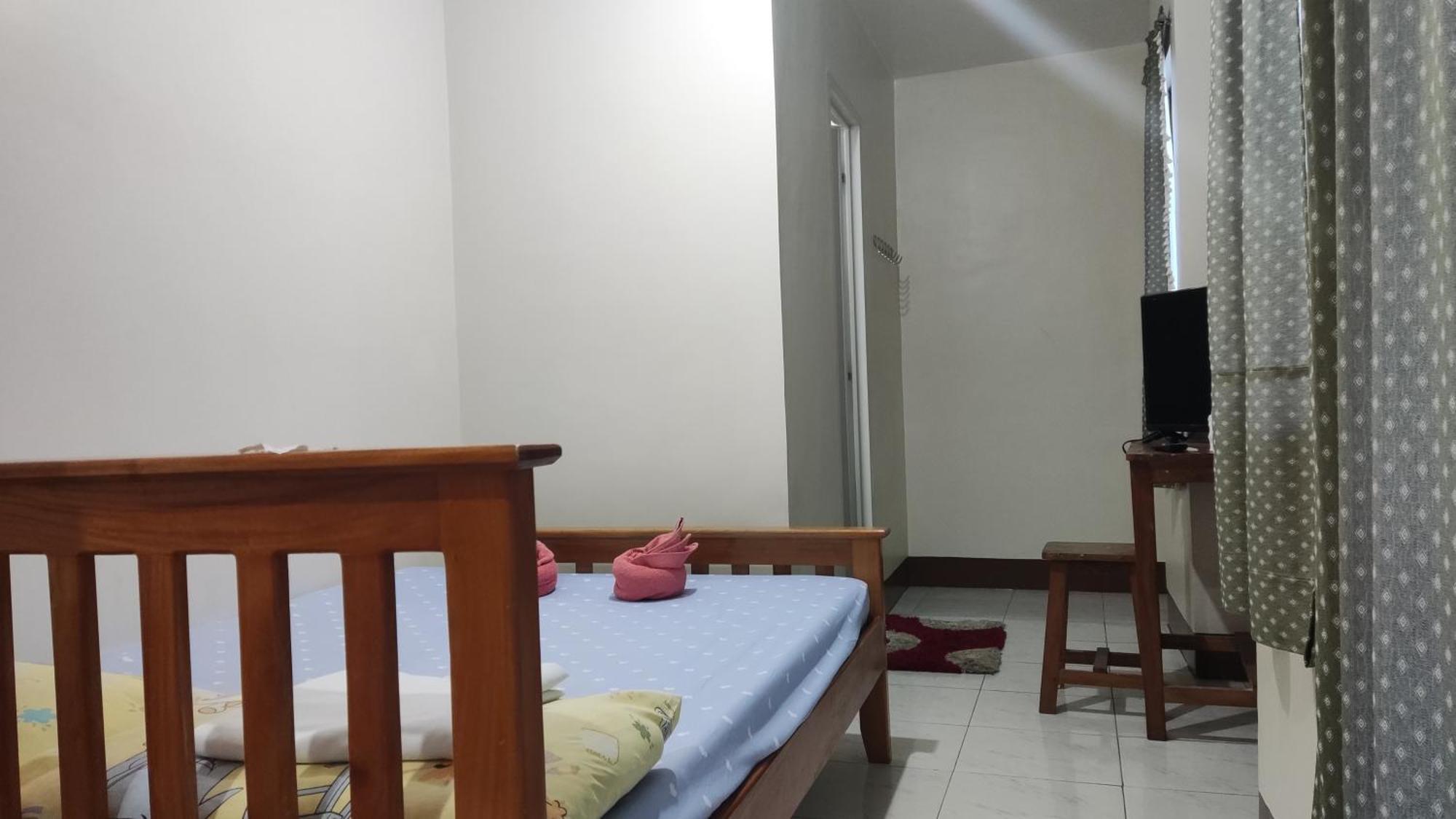 R & R Guesthouse Сикихор Экстерьер фото