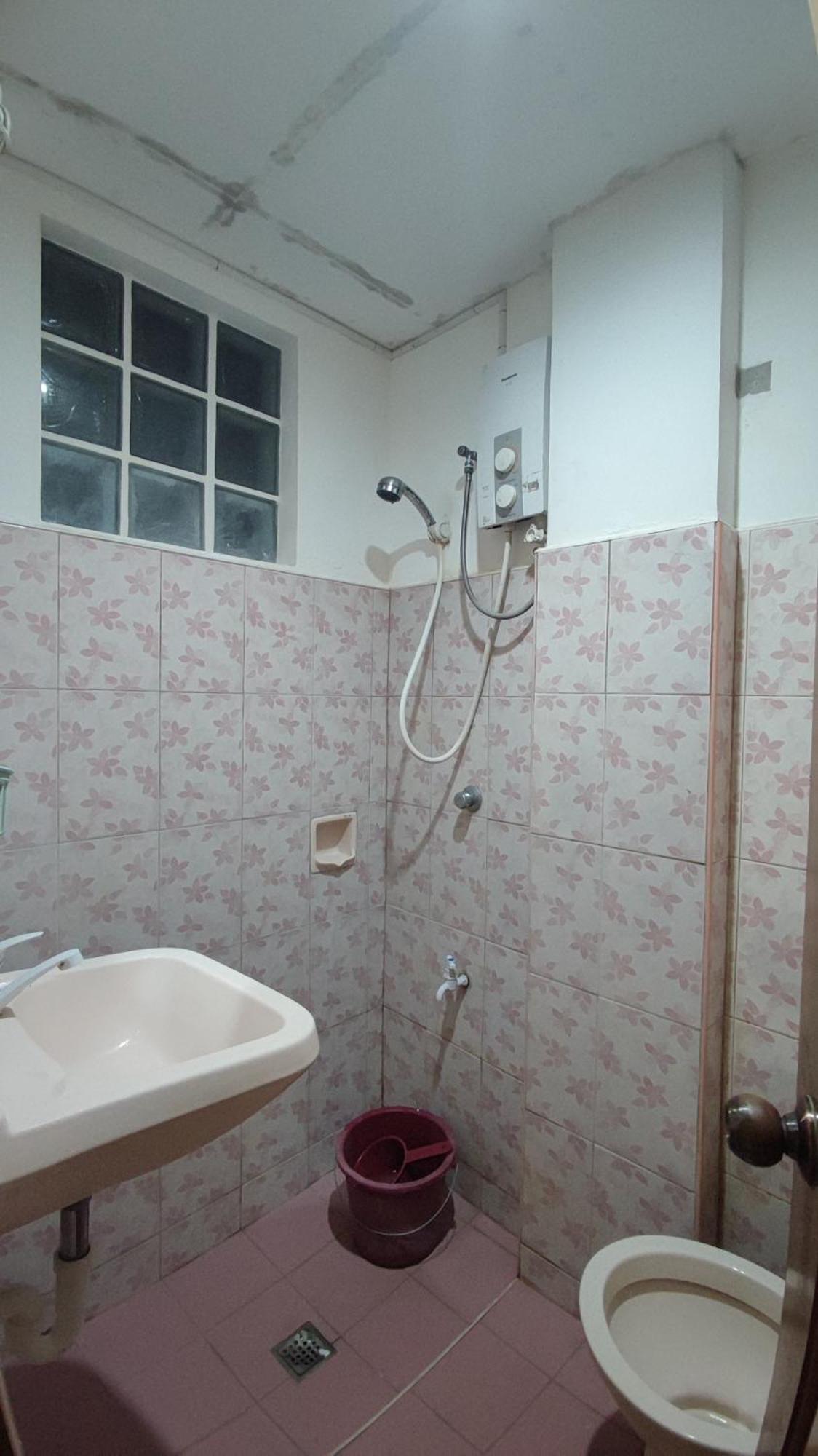 R & R Guesthouse Сикихор Экстерьер фото